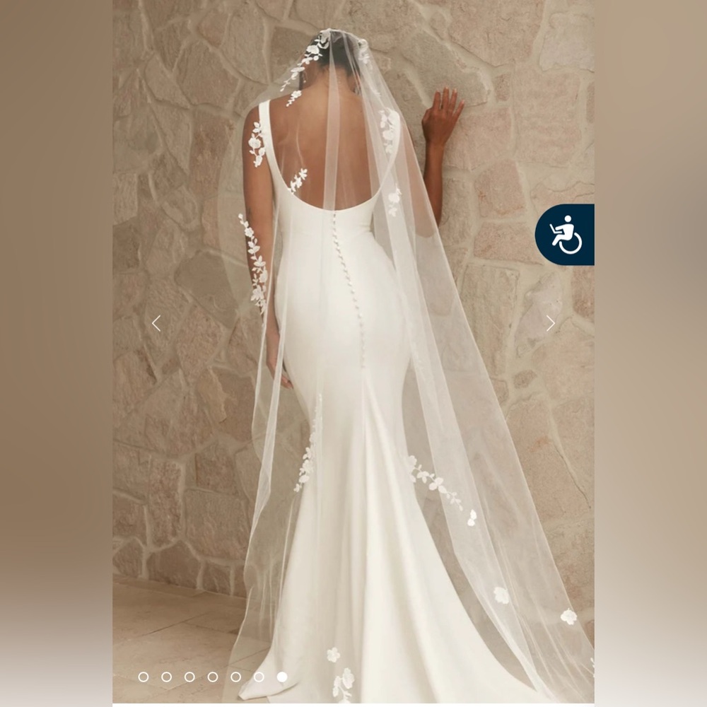 Grace Loves Lace Pierlot Veil